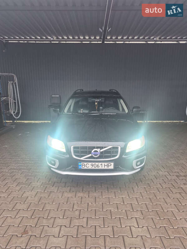 Volvo XC70 2009