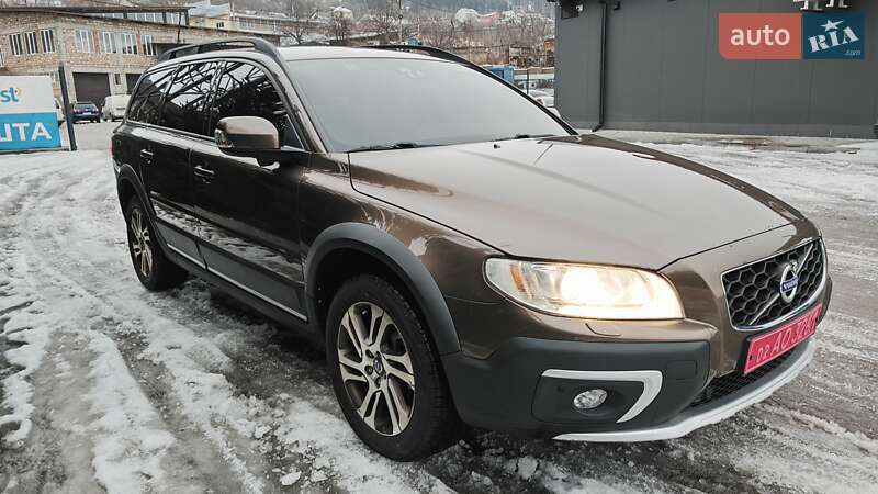 Универсал Volvo XC70 2015 в Могилев-Подольске фото Универсал Volvo XC70 2015 в Могилев-Подольске