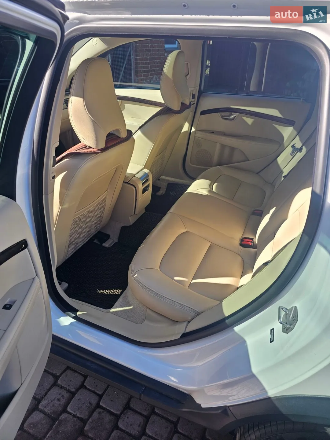 2016 Volvo XC70 - мініатюра 18
