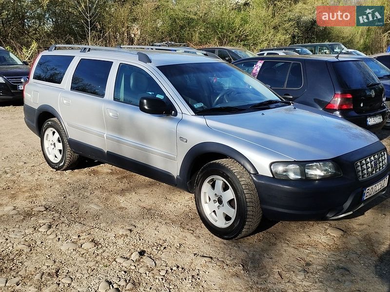 Volvo XC70 2003