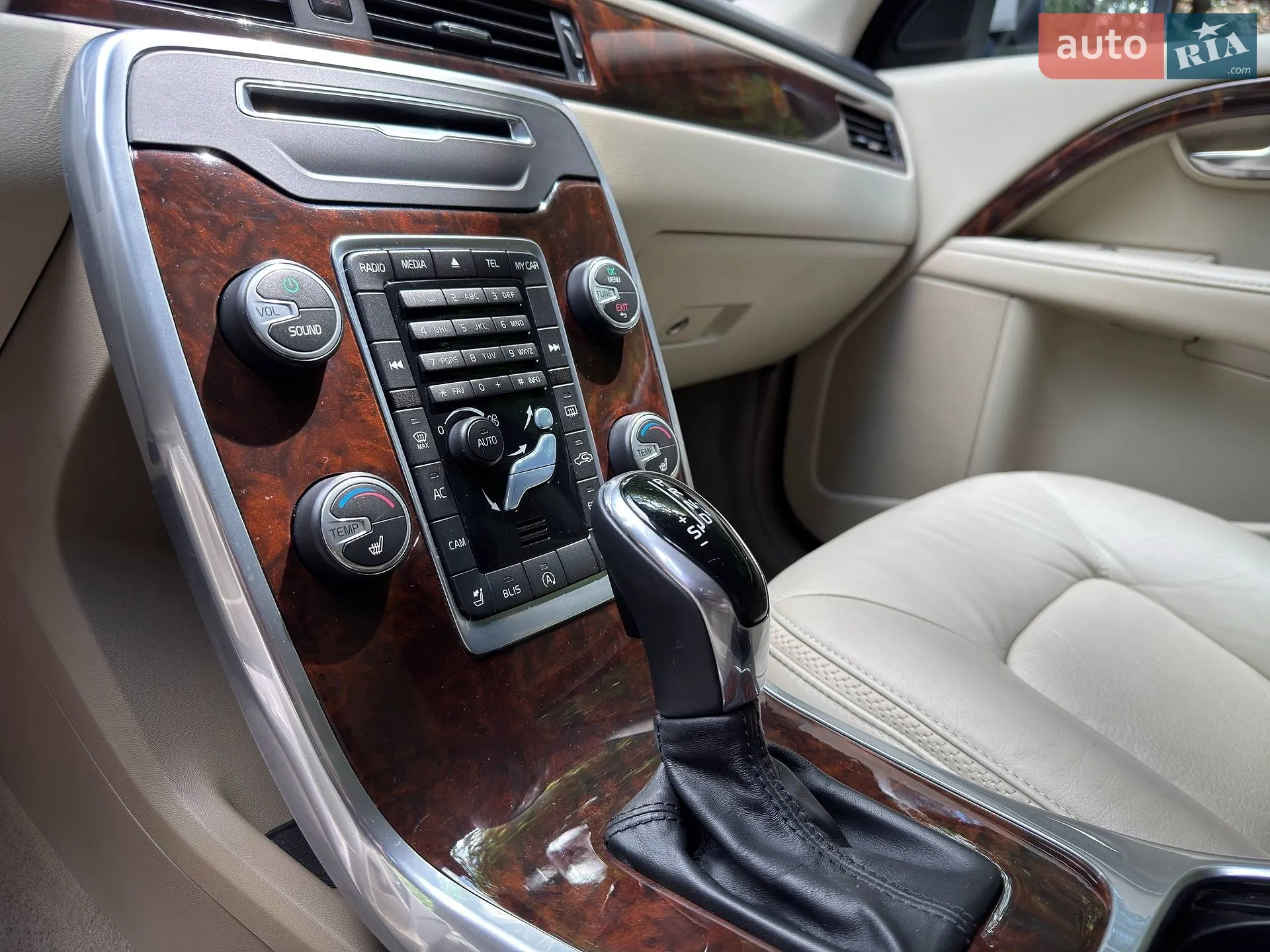 2014 Volvo XC70 - мініатюра 10