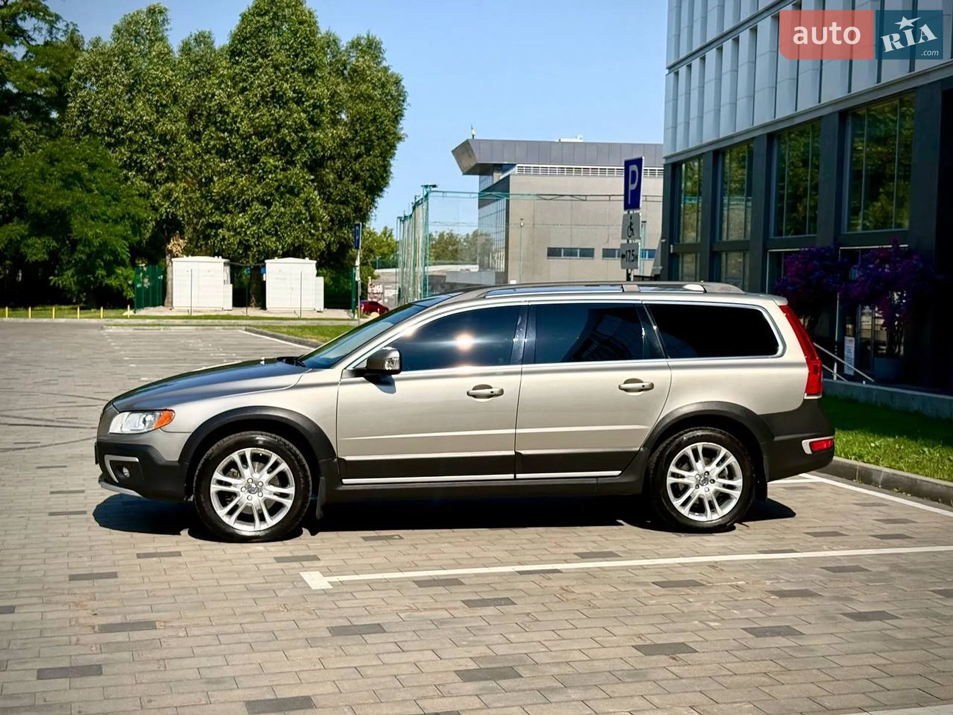 2015 Volvo XC70 - мініатюра 3