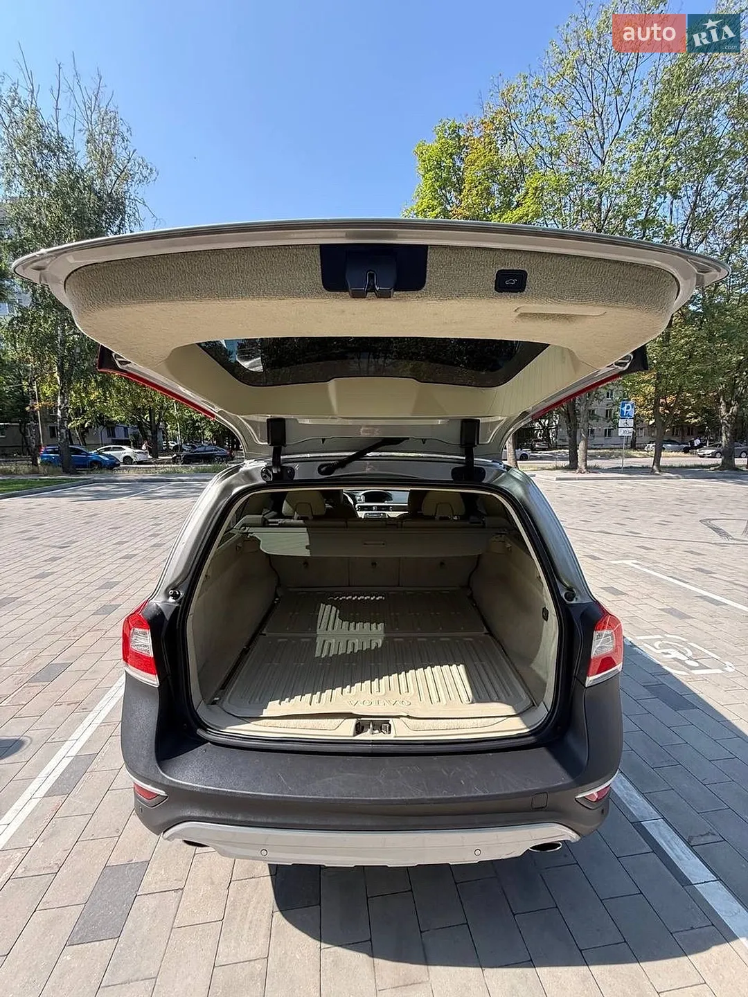 2015 Volvo XC70 - мініатюра 28