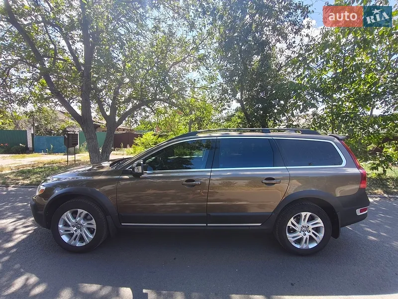 Volvo XC70