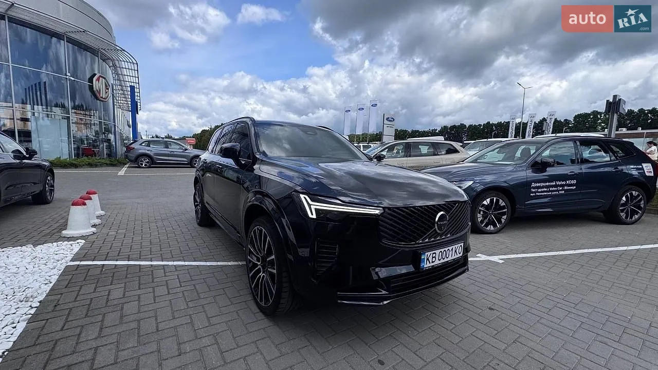 2025 Volvo XC90 - мініатюра 13