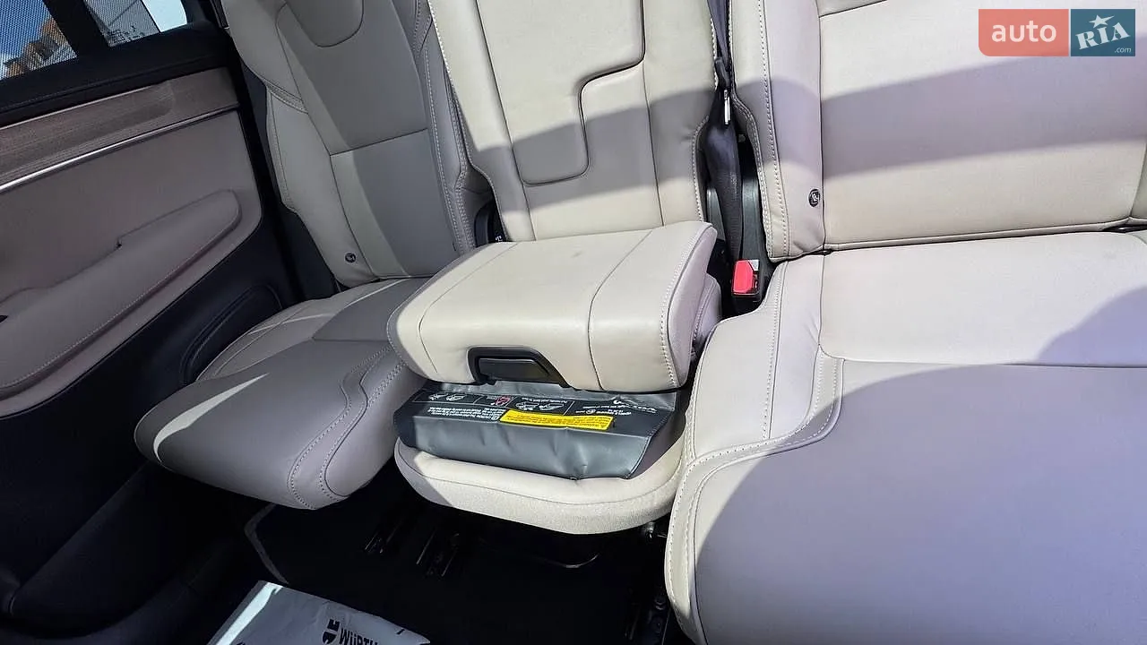 2025 Volvo XC90 - мініатюра 22