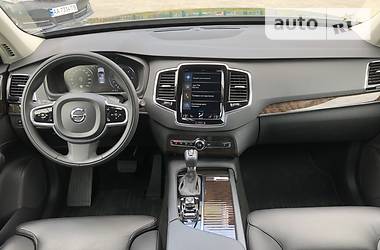 Внедорожник / Кроссовер Volvo XC90 2018 в Киеве