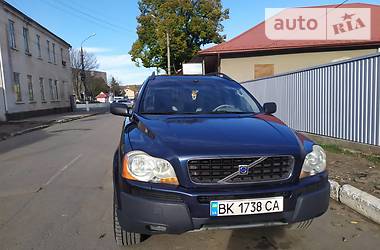 Внедорожник / Кроссовер Volvo XC90 2003 в Черновцах