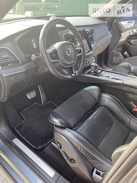 Позашляховик / Кросовер Volvo XC90 2016 в Києві фото 18 Позашляховик / Кросовер Volvo XC90 2016 в Києві