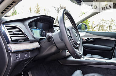 Позашляховик / Кросовер Volvo XC90 2019 в Херсоні