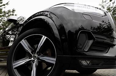 Внедорожник / Кроссовер Volvo XC90 2019 в 