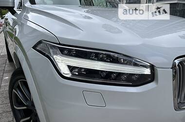 Позашляховик / Кросовер Volvo XC90 2017 в Києві