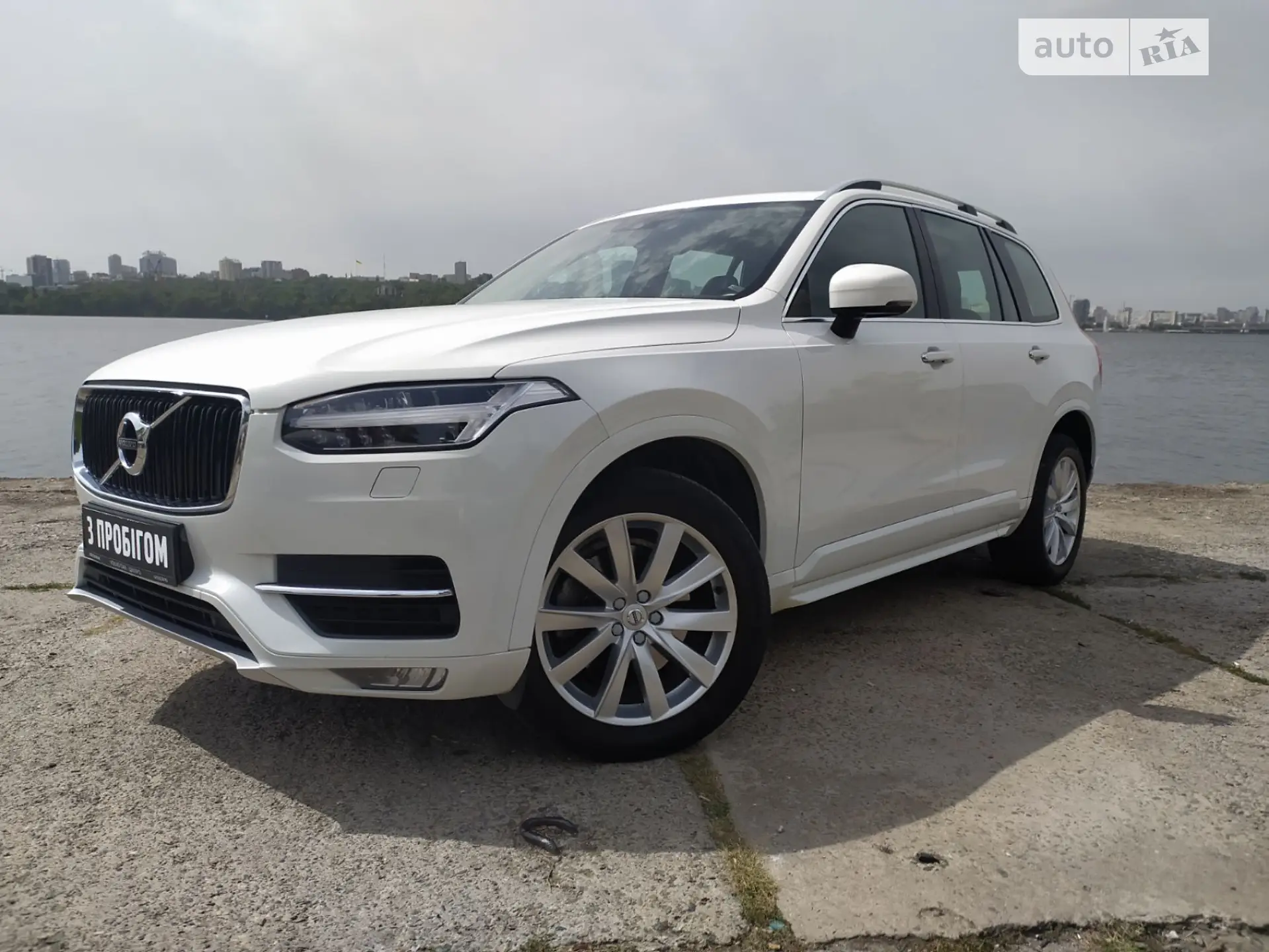 2017 Volvo XC90 - мініатюра 16