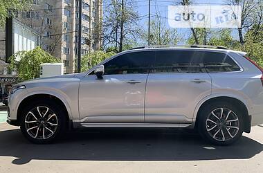 Внедорожник / Кроссовер Volvo XC90 2018 в Киеве