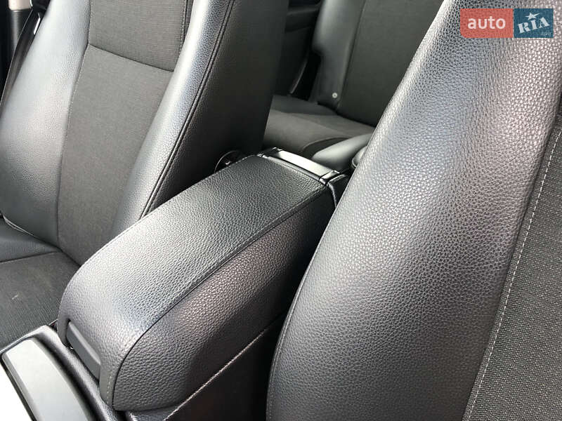 Позашляховик / Кросовер Volvo XC90 2009 в Києві фото 11 Позашляховик / Кросовер Volvo XC90 2009 в Києві