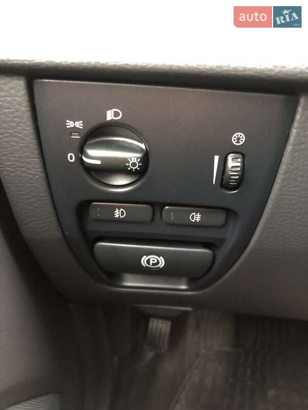 Позашляховик / Кросовер Volvo XC90 2009 в Києві фото 31 Позашляховик / Кросовер Volvo XC90 2009 в Києві