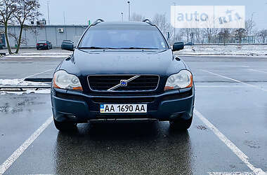 Внедорожник / Кроссовер Volvo XC90 2004 в Киеве