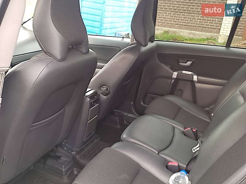 Внедорожник / Кроссовер Volvo XC90 2010 в Луцке фото 6 Внедорожник / Кроссовер Volvo XC90 2010 в Луцке