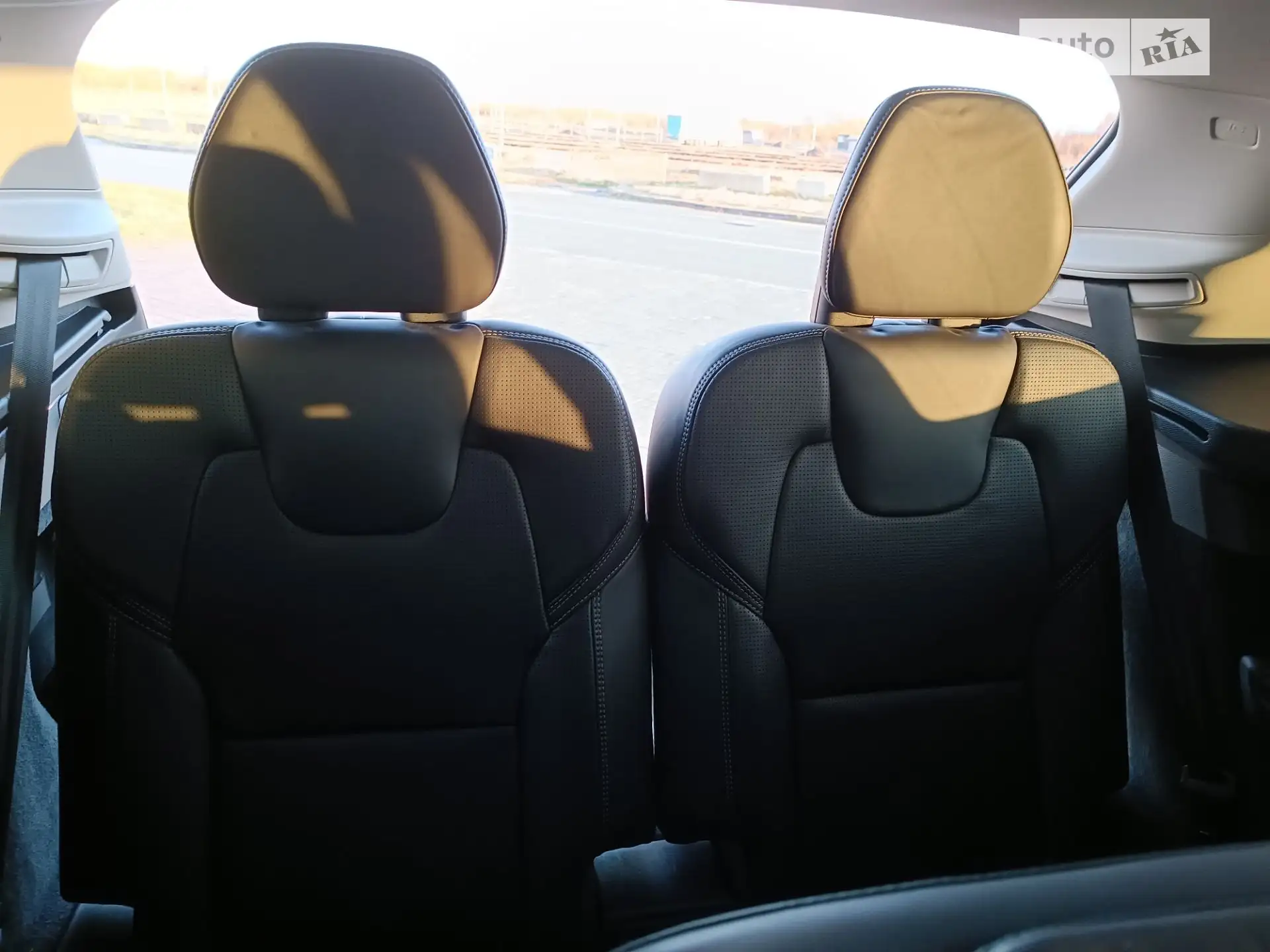 2016 Volvo XC90 - мініатюра 20