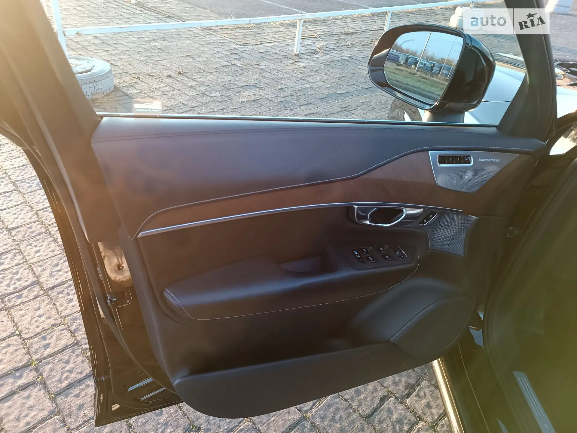 2016 Volvo XC90 - мініатюра 28