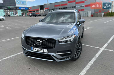 Внедорожник / Кроссовер Volvo XC90 2017 в 