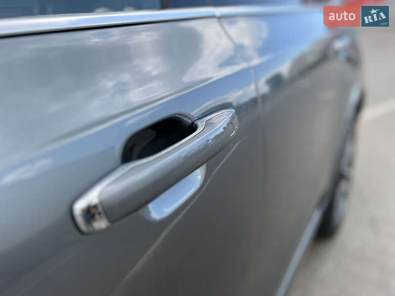 Позашляховик / Кросовер Volvo XC90 2017 в Києві