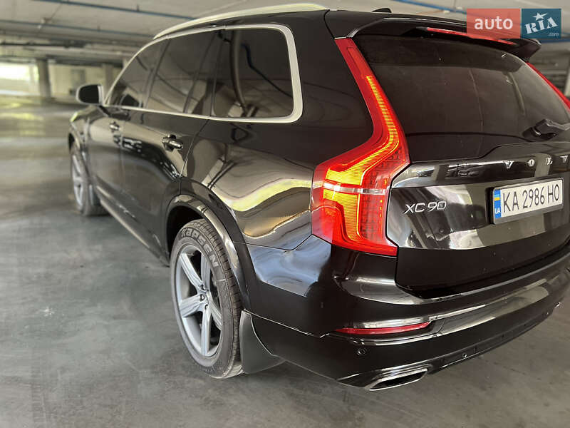 Позашляховик / Кросовер Volvo XC90 2015 в Києві