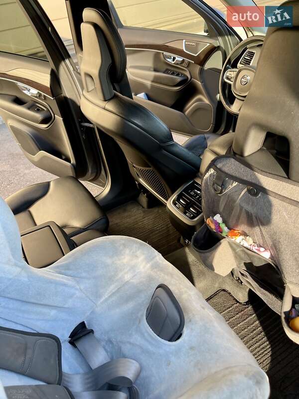 Внедорожник / Кроссовер Volvo XC90 2016 в Ровно фото 8 Внедорожник / Кроссовер Volvo XC90 2016 в Ровно