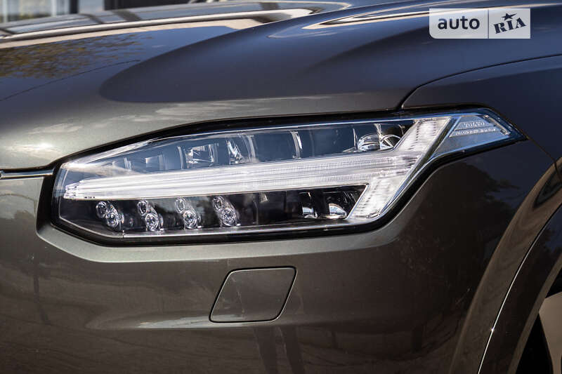 Позашляховик / Кросовер Volvo XC90 2020 в Києві