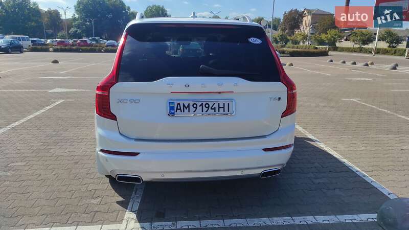 Внедорожник / Кроссовер Volvo XC90 2015 в Житомире