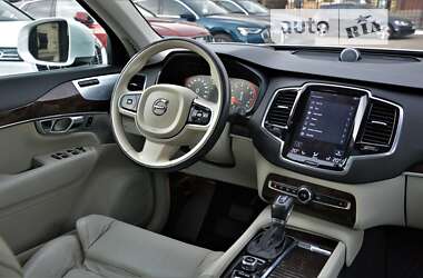 Внедорожник / Кроссовер Volvo XC90 2015 в 