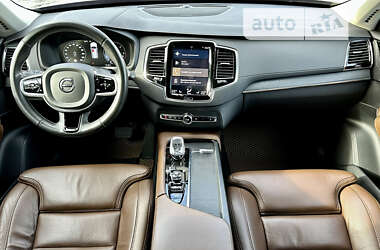 Внедорожник / Кроссовер Volvo XC90 2020 в 