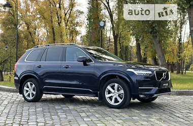 Внедорожник / Кроссовер Volvo XC90 2018 в 