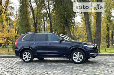 Внедорожник / Кроссовер Volvo XC90 2018 в 