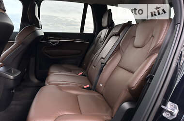 Внедорожник / Кроссовер Volvo XC90 2018 в 