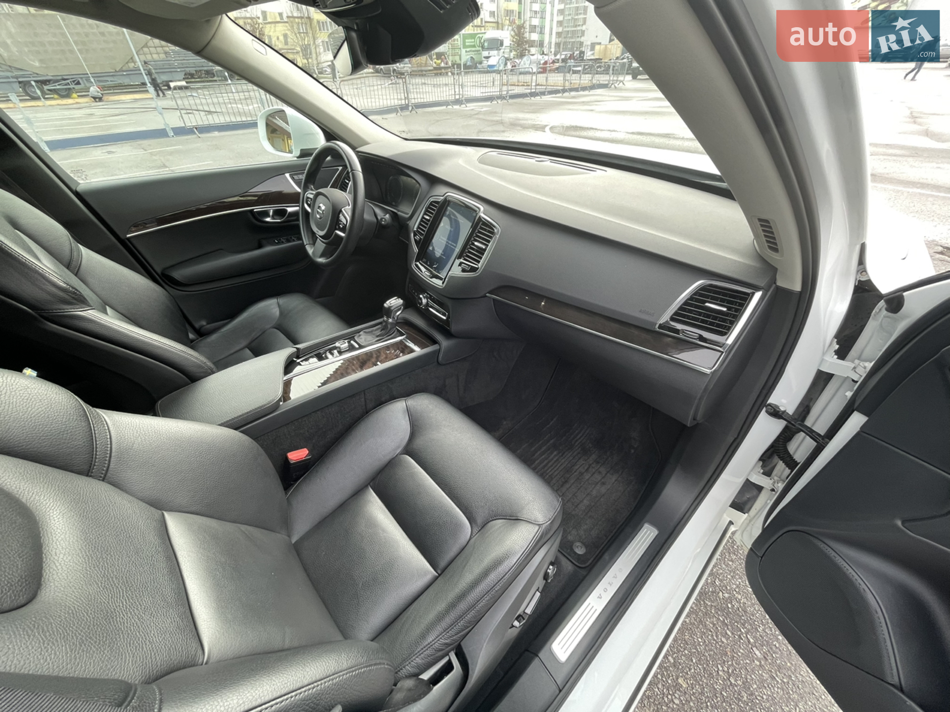 2018 Volvo XC90 - мініатюра 12