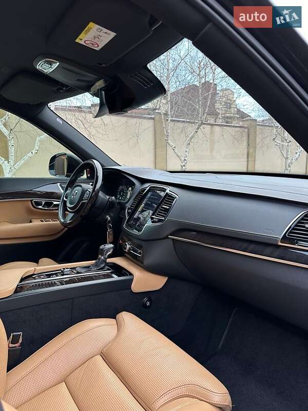 Позашляховик / Кросовер Volvo XC90 2016 в Дніпрі