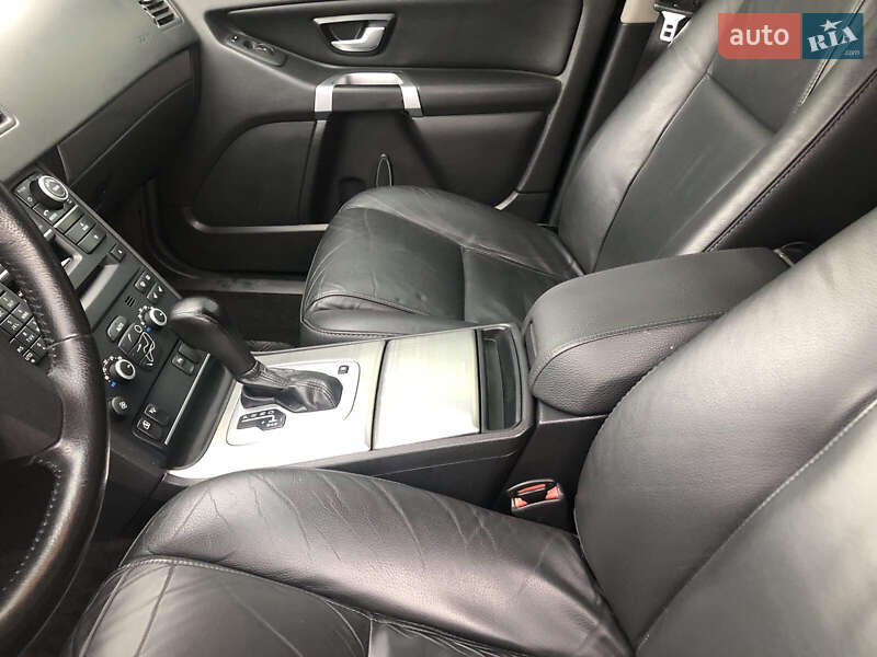 Внедорожник / Кроссовер Volvo XC90 2011 в Днепре