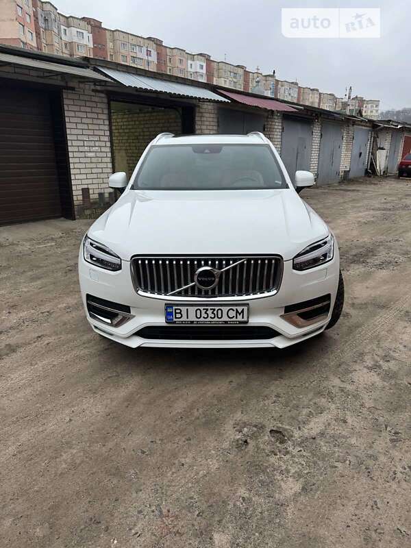 Внедорожник / Кроссовер Volvo XC90 2021 в Полтаве