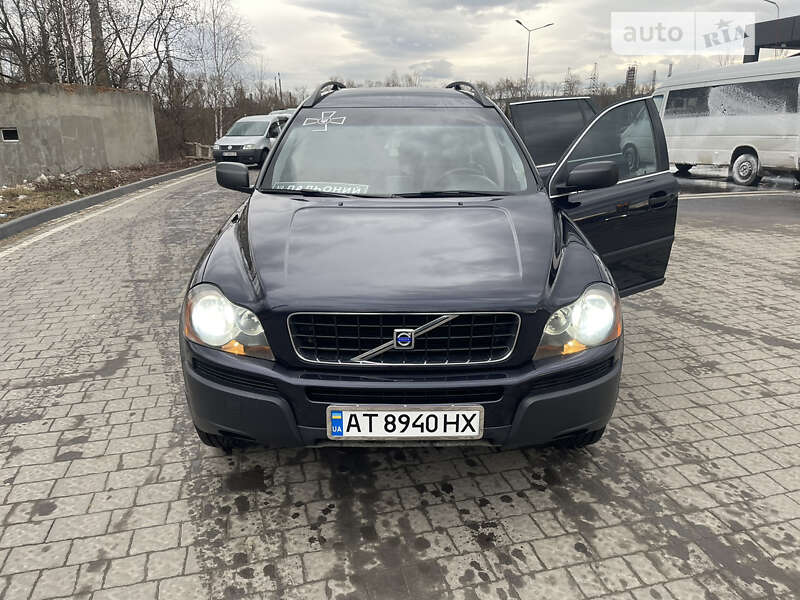 Volvo XC90 2004