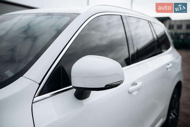 Позашляховик / Кросовер Volvo XC90 2019 в Києві