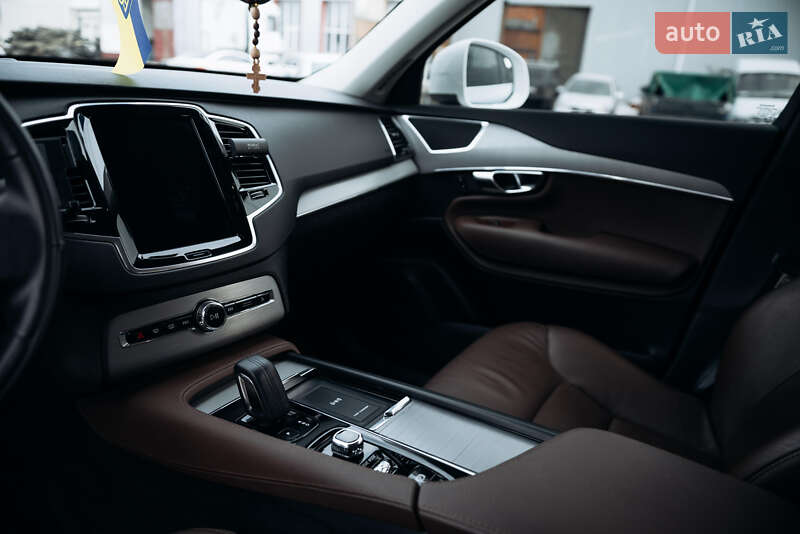 Позашляховик / Кросовер Volvo XC90 2019 в Києві