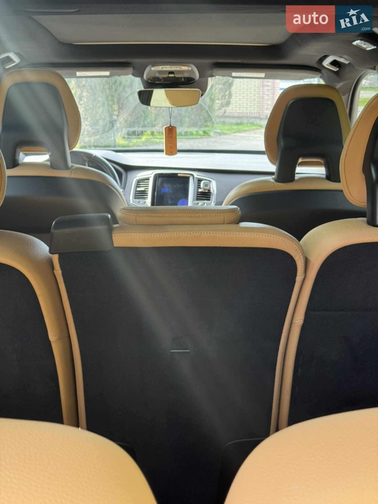 2017 Volvo XC90 - мініатюра 9