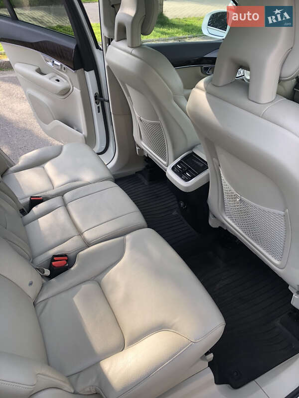 Позашляховик / Кросовер Volvo XC90 2016 в Львові