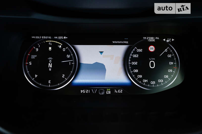Позашляховик / Кросовер Volvo XC90 2021 в Києві