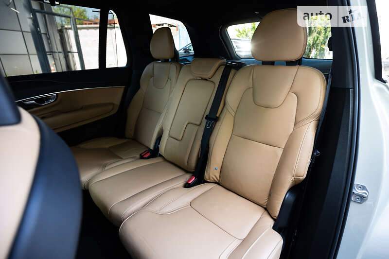 Позашляховик / Кросовер Volvo XC90 2021 в Києві