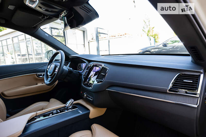 Позашляховик / Кросовер Volvo XC90 2021 в Києві