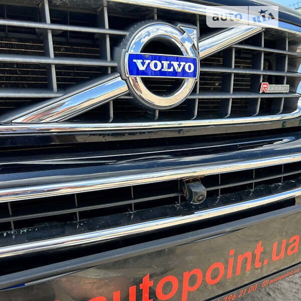 Внедорожник / Кроссовер Volvo XC90 2010 в Сумах