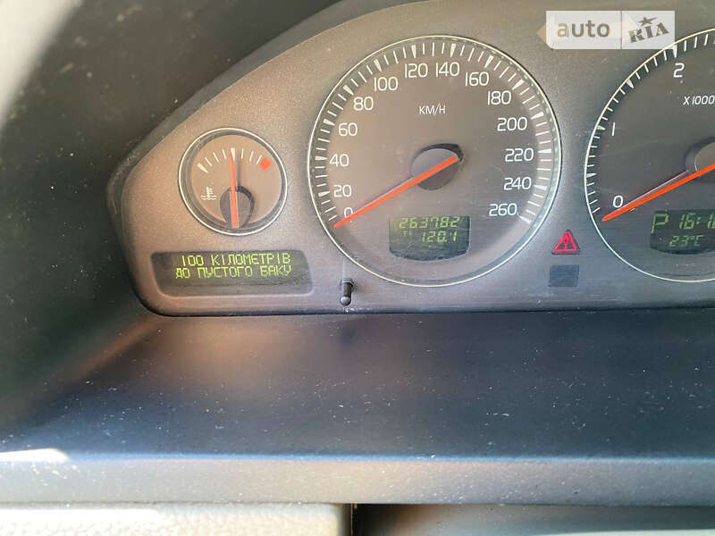 Позашляховик / Кросовер Volvo XC90 2003 в Звягелі фото 12 Позашляховик / Кросовер Volvo XC90 2003 в Звягелі