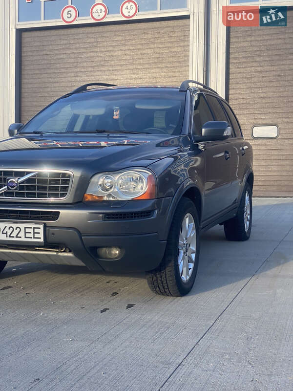 Volvo XC90 2006